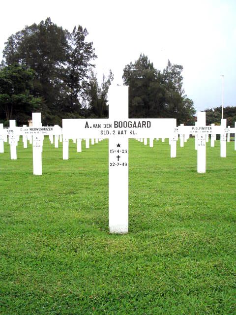 boogaard.v.den.a.2005.jpg