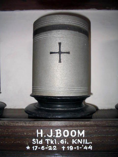 boom.h.j.2005.jpg