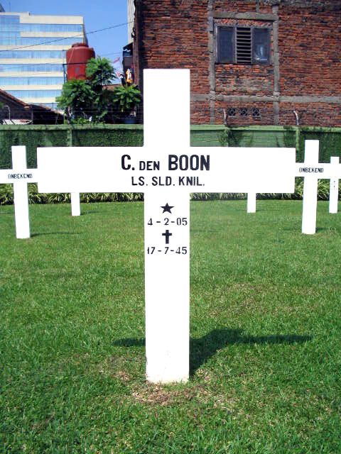 boon.den.c.2005.jpg