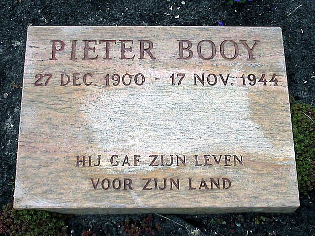 Booy P.jpg