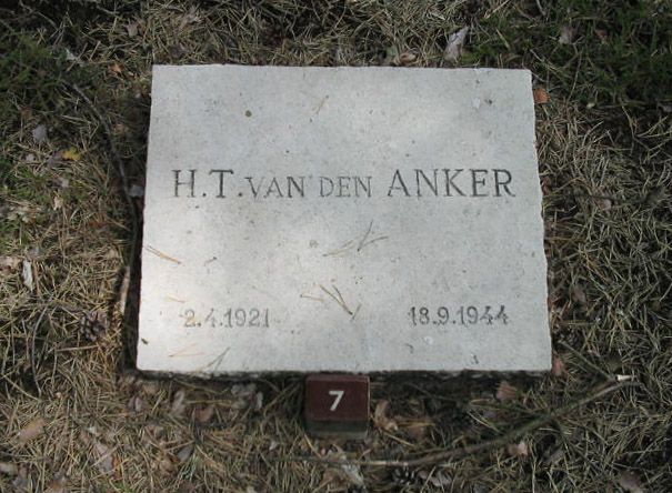 H.T.v.den Anker.jpg