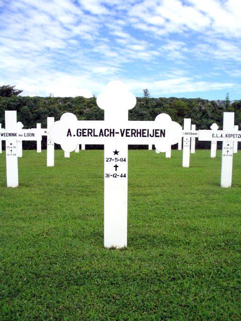 gerlach.verheijen.a.2005.jpg