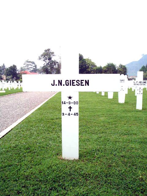 giesen.j.n.2005.jpg