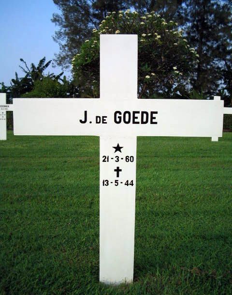 goede de j.2004.jpg