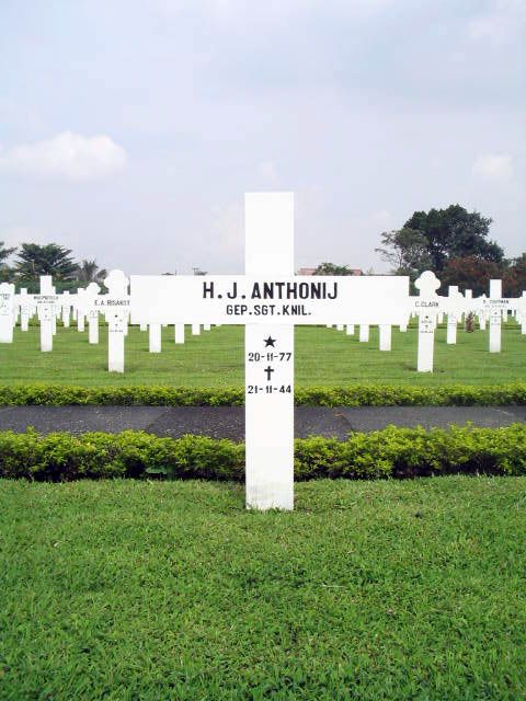 anthonij.h.j.2005.jpg