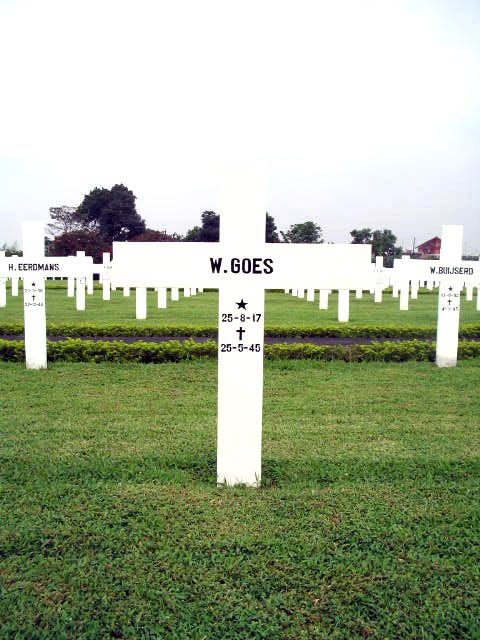 goes.w.2005.jpg