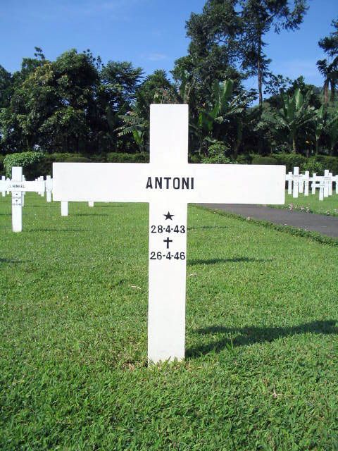 antoni.2005.jpg