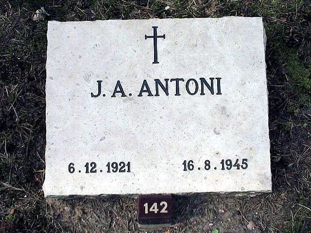 antoni.j.a.2005.jpg