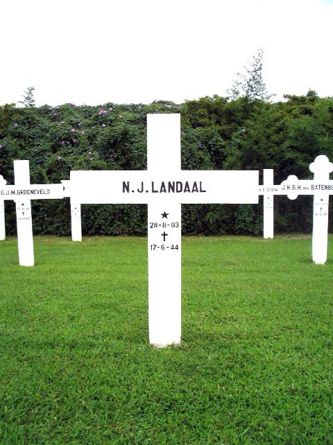 landaal.n.j.2005.jpg