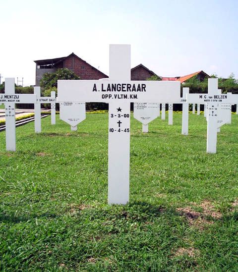 langeraar.a.2005.jpg