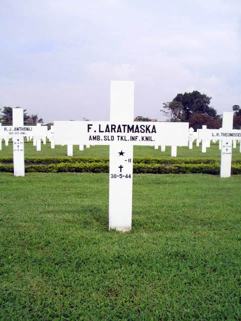 laratmaska.f.2005.jpg