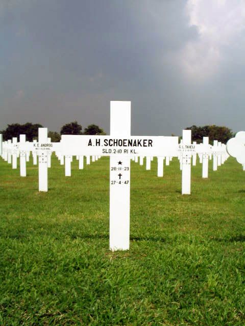 schoenaker.a.h.2005.jpg