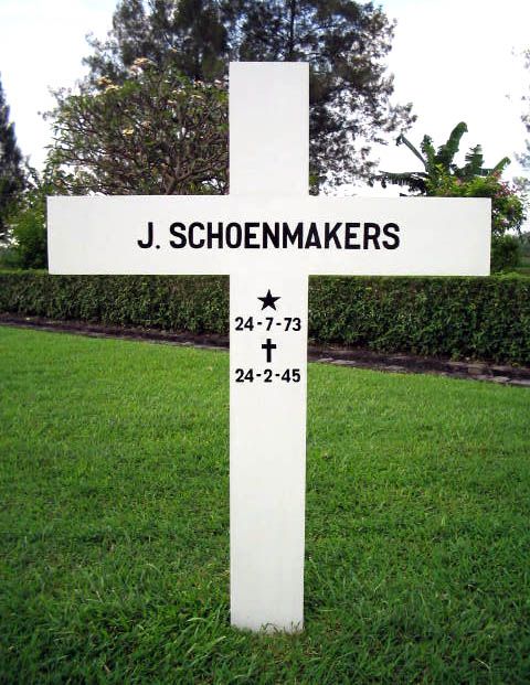 schoenmakers j.2004.jpg