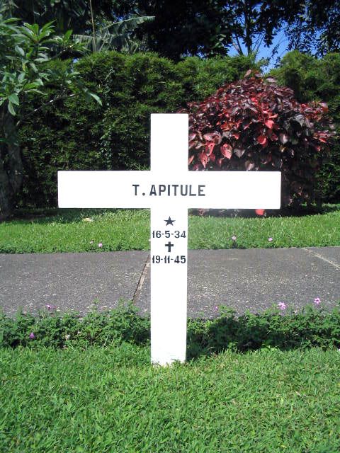 apitule.t.2005.jpg