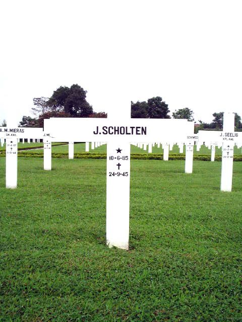 scholten.j.2005.jpg