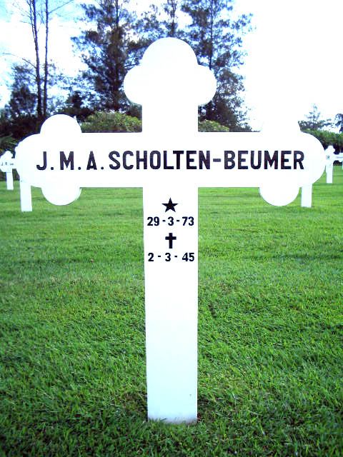 scholten.beumer.j.m.a.2004.jpg