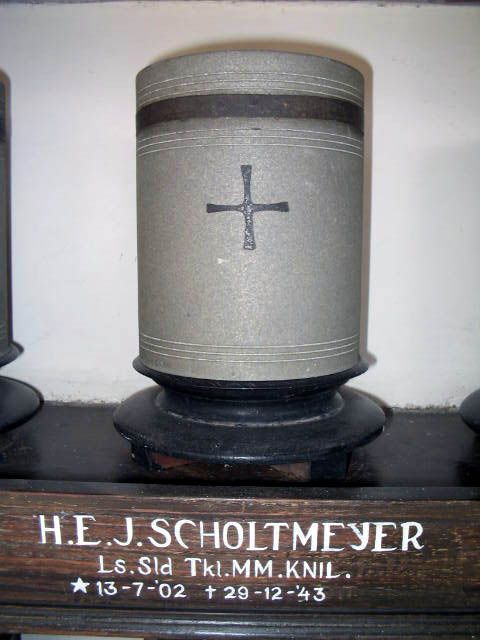 scholtmeyer.h.e.j.2005.jpg
