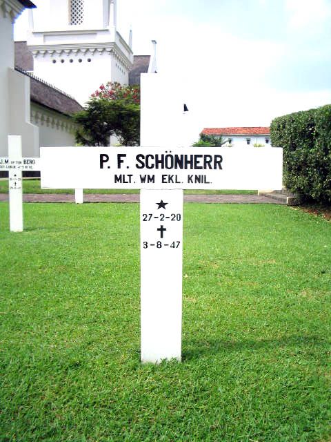 schonherr.p.f.2005.jpg