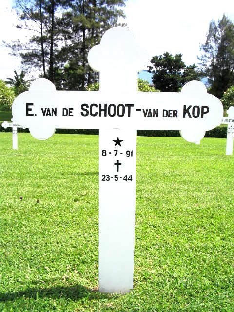 schoot kop v.der.e.2004.JPG