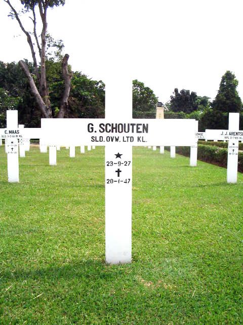 schouten.g.2005(1).jpg