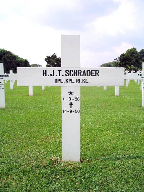 schrader.h.j.t.2005.jpg