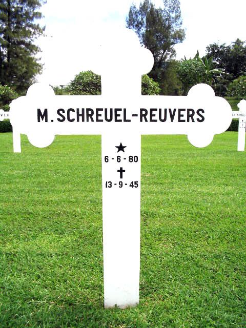 schreuel reuvers.m.2004.JPG