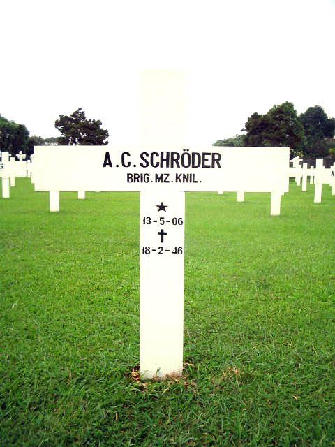 schroder.a.c.2005.jpg