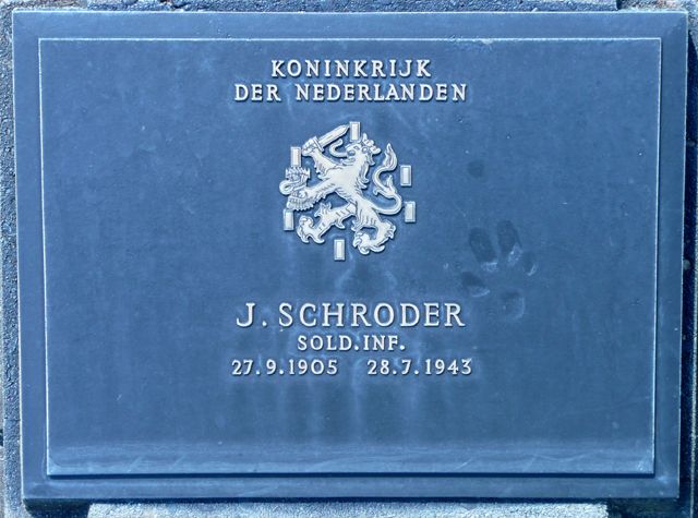 Schroder.J.2008.jpg