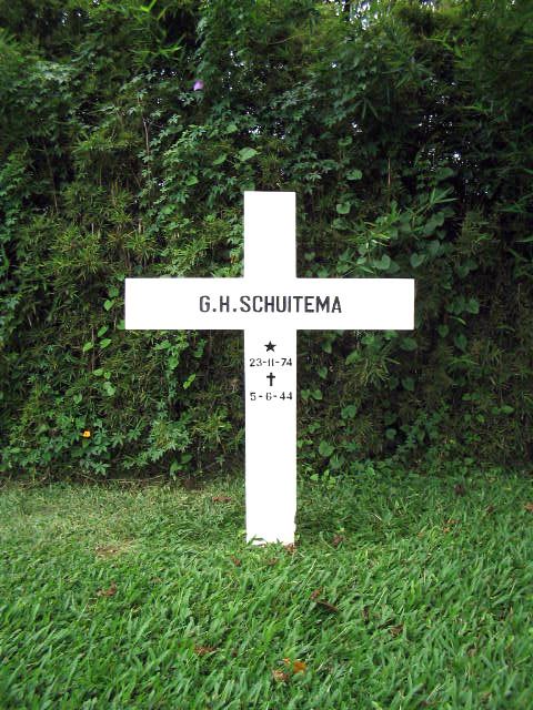schuitema.g.h.2005.jpg