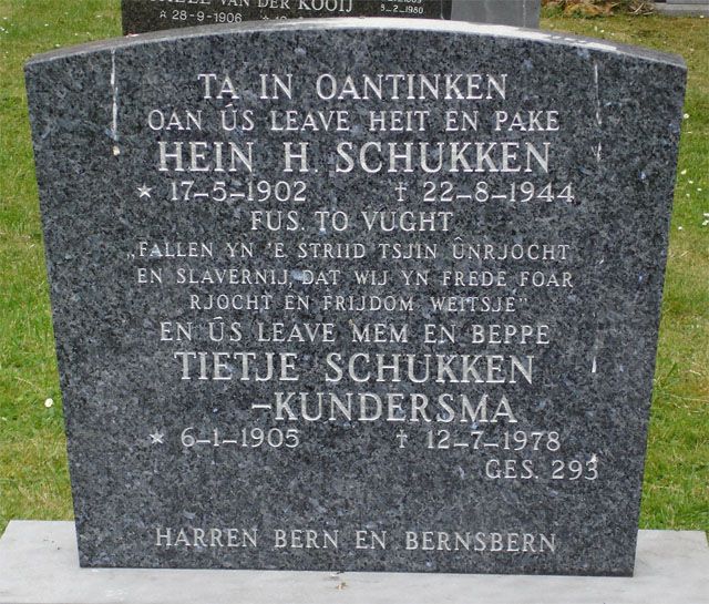 138233 gedenksteen te Scharnegoutum.jpg