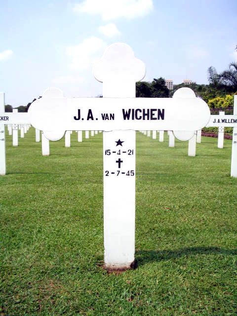 wichen.van.j.a.2005.jpg
