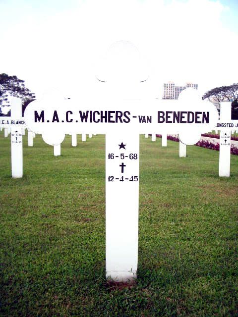 wichers.beneden.van.m.a.c.2005.jpg