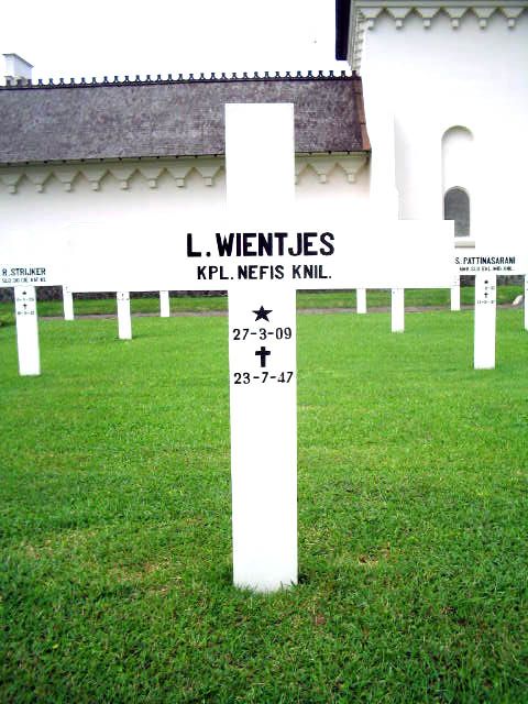 wientjes.l.2005.jpg