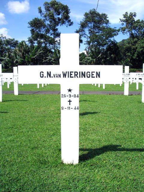 wieringen.van.g.n.2005.jpg