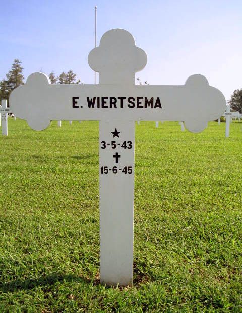 wiertsema e.2004.jpg