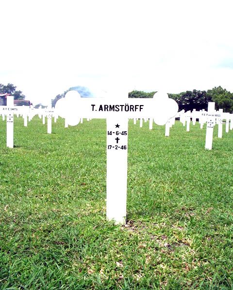 armstorff.t.2005.jpg
