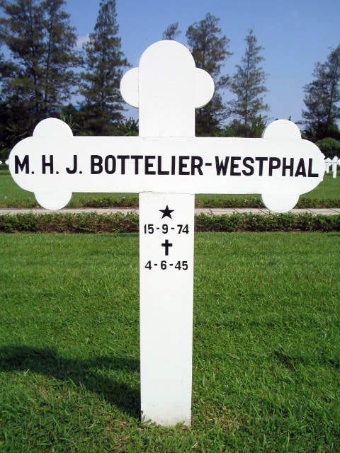 bottelier westphal m.h.j.2004.jpg