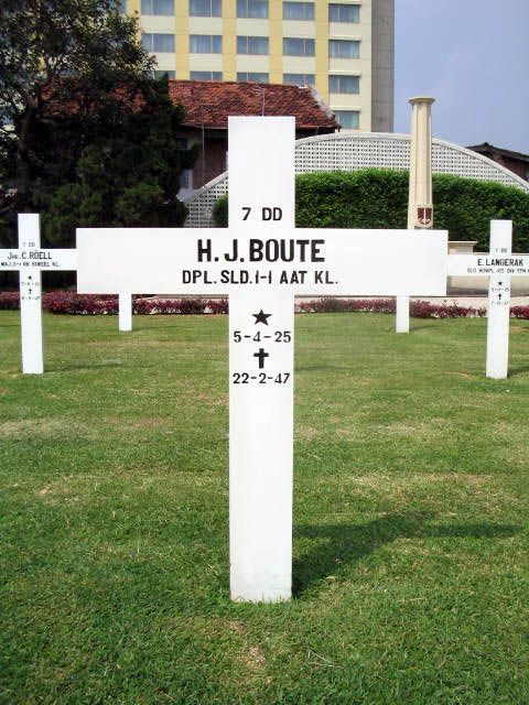 boute.h.j.2005.jpg