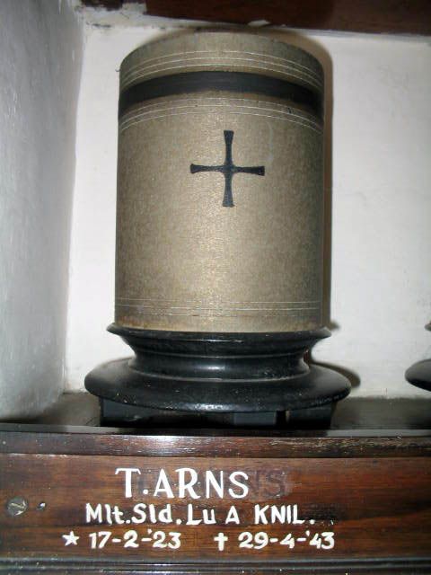 arns.t.2005.jpg