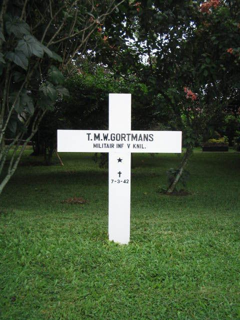 gortmans.t.m.w.2005.jpg