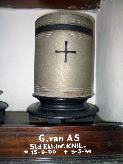 as.van.g.2005.jpg