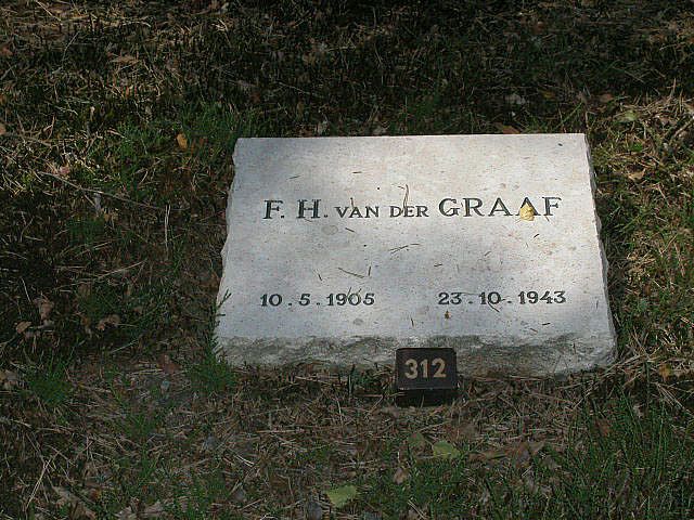 F.H.van der Graaf.jpg