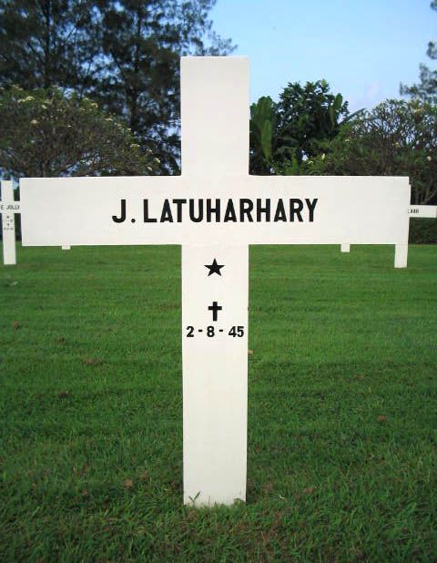 latuharhary j.2004.jpg