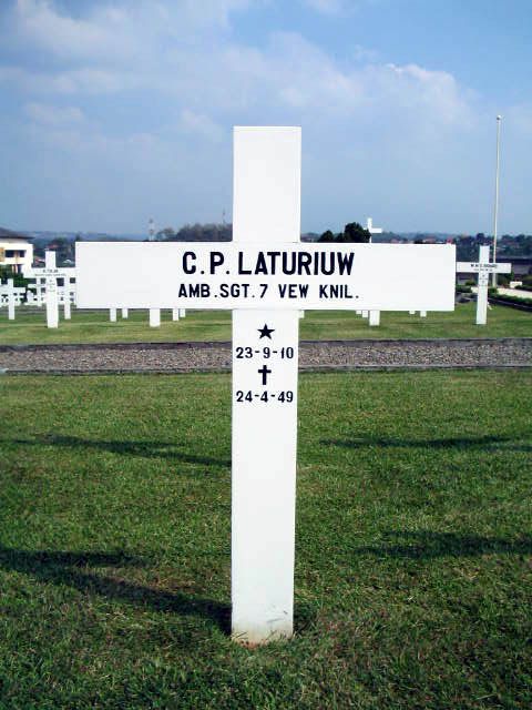 laturiuw.c.p.2004.jpg.JPG