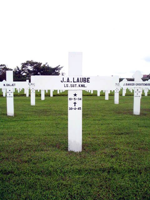 laube.j.a.2005.jpg